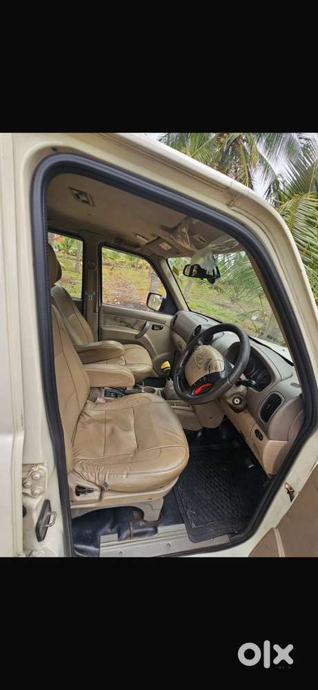 Mahindra Scorpio Vlx 2wd Bsiv, 2011, Diesel