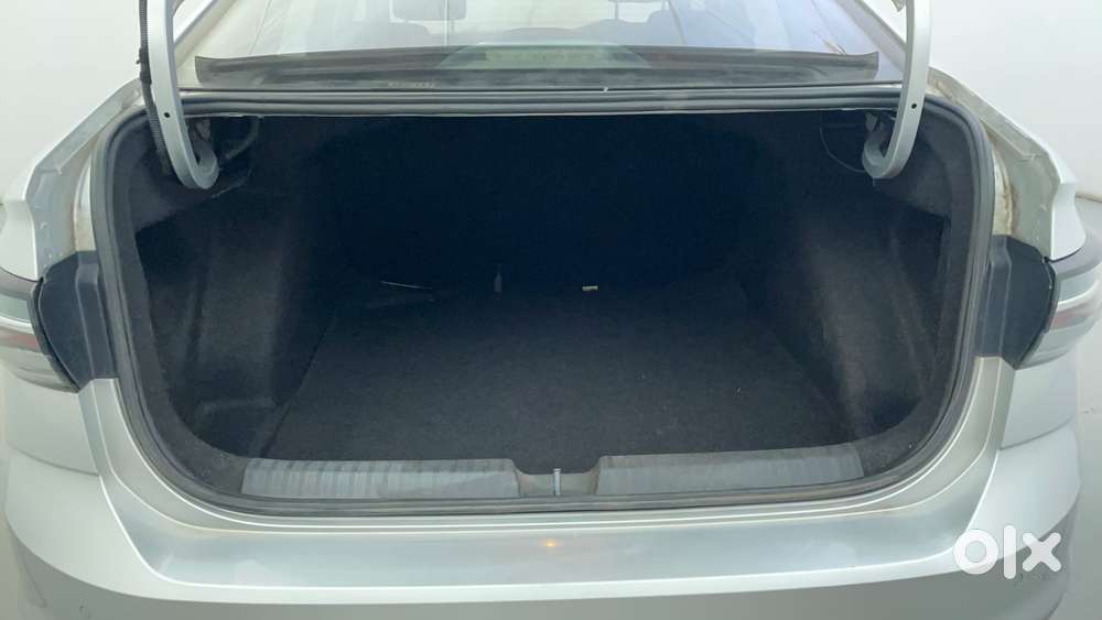 Volkswagen Virtus Highline Plus 1.0 Tsi At, 2022, Petrol