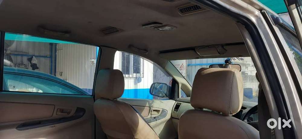 Toyota Innova 2.5 G (diesel) 7 Seater, 2011, Diesel