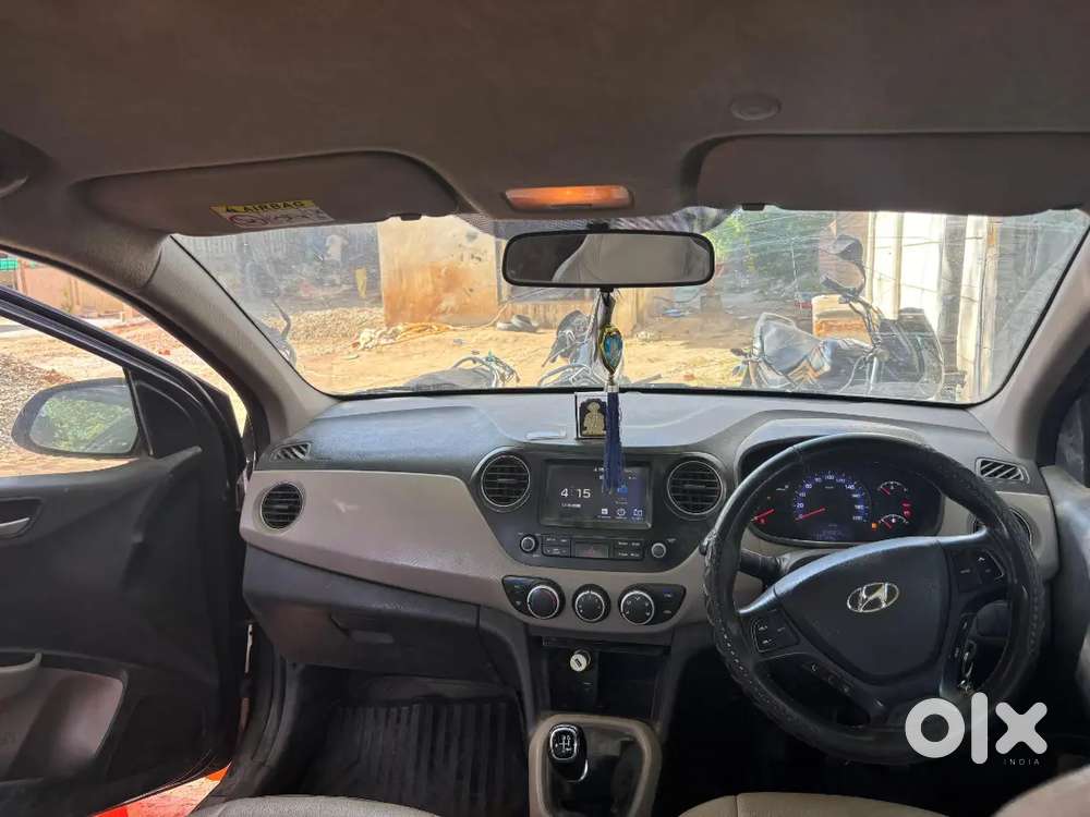 Hyundai Xcent 2018 Petrol 130000 Km Driven