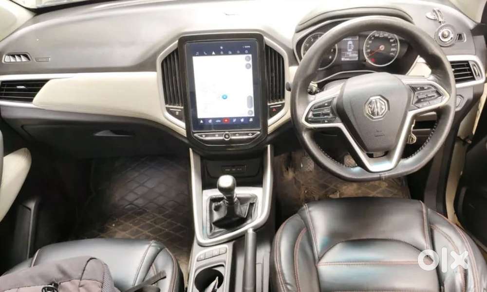 Mg Hector Plus Style 1.5 Petrol Turbo Mt 7-str, 2021, Petrol