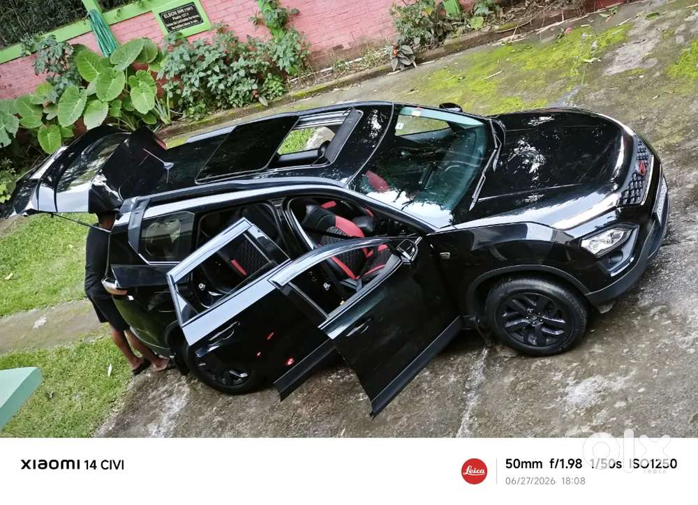 Tata Safari Dark Edition 2022 Diesel 26000 Km Driven 1st Owner Doctor