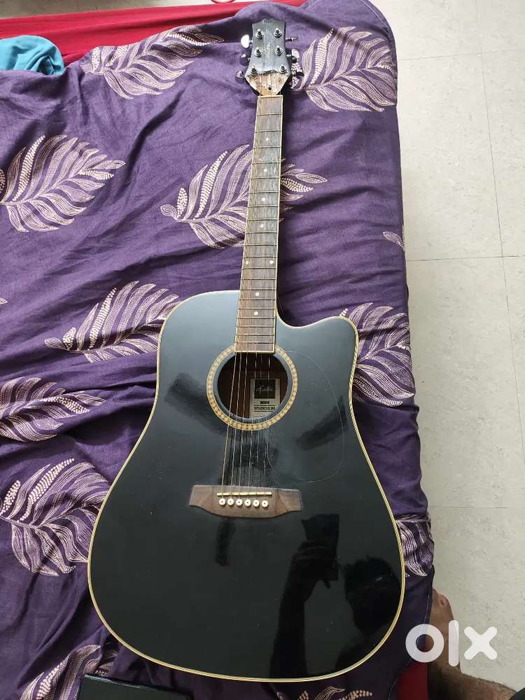 Ashton SPD25CEQ guitar