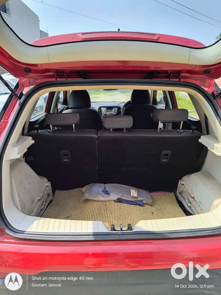 Mahindra Xuv300 W6, 2021, Petrol