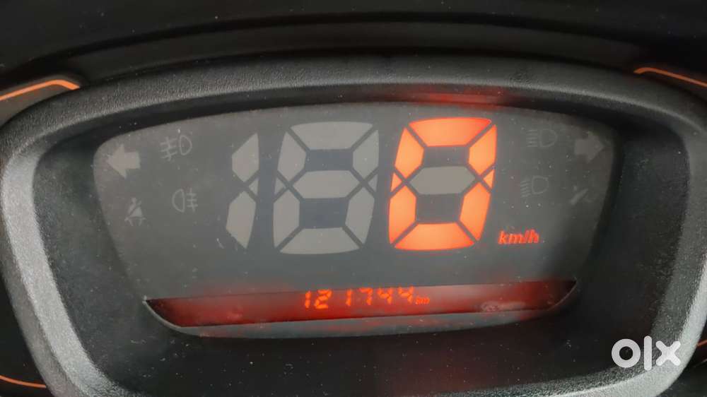Mahindra Kuv 100 Mfalcon D75 K8, 2016, Diesel