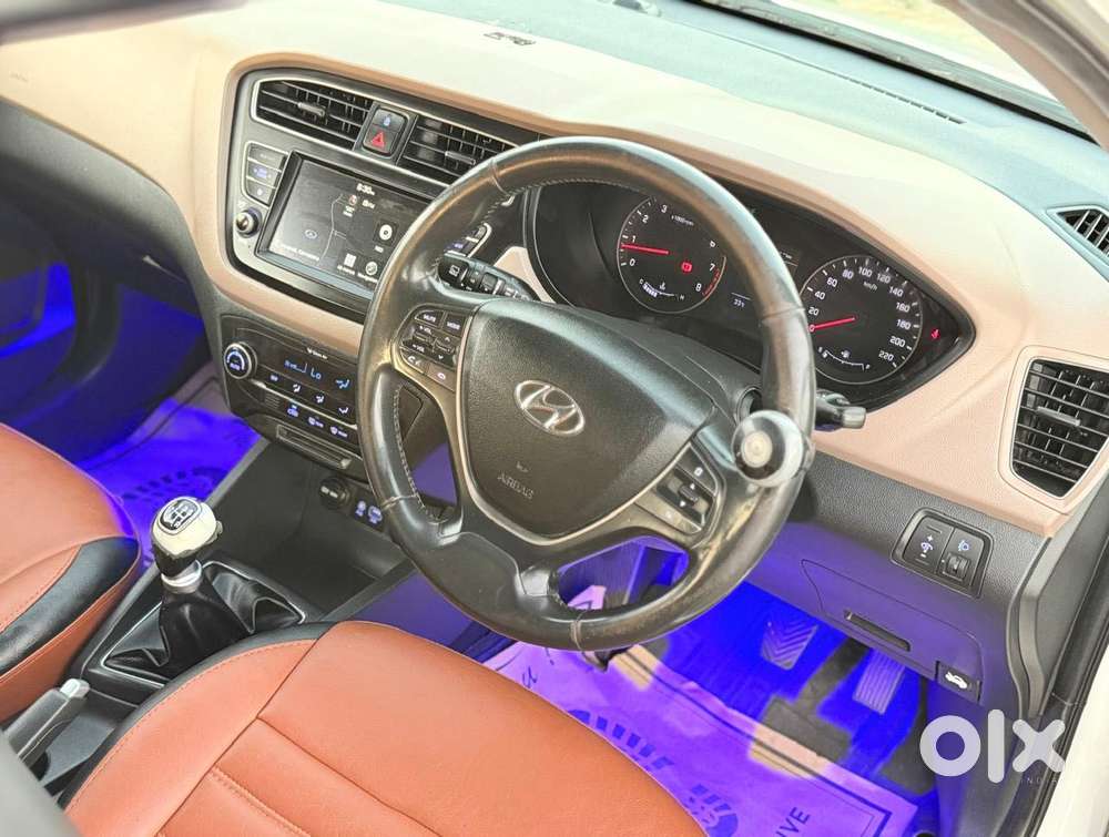 Hyundai I20 Petrol Asta Option, 2018, Petrol