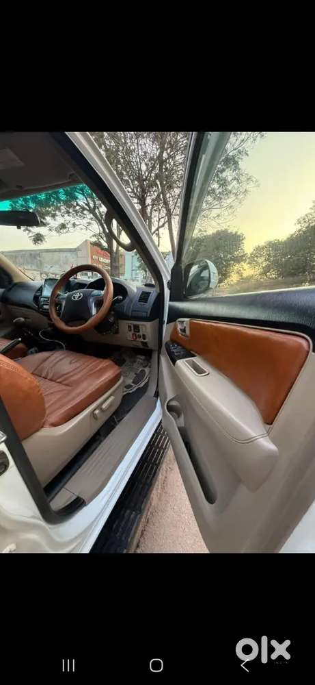 Toyota Fortuner 2016
