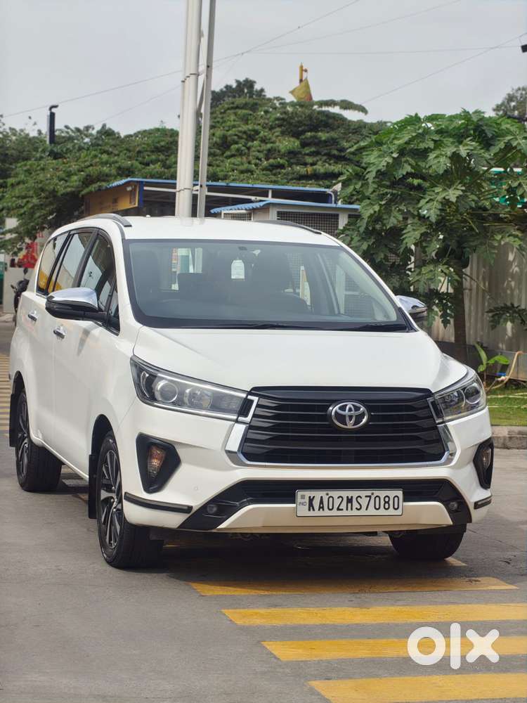 Toyota Innova Crysta 2.4 Z 7 Str, 2022, Diesel