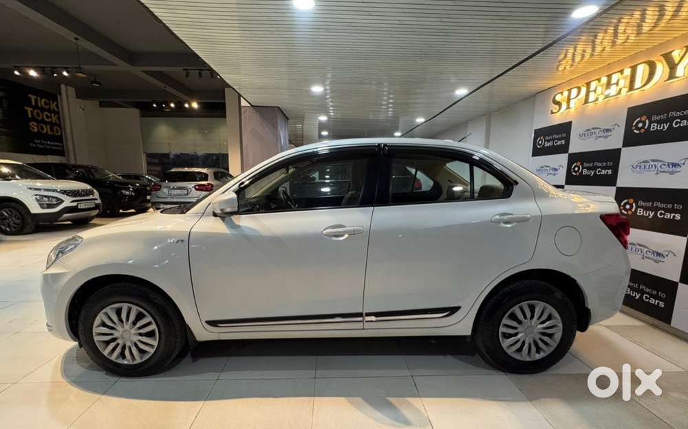 Maruti Suzuki Swift Dzire Vxi(o) At, 2018, Petrol