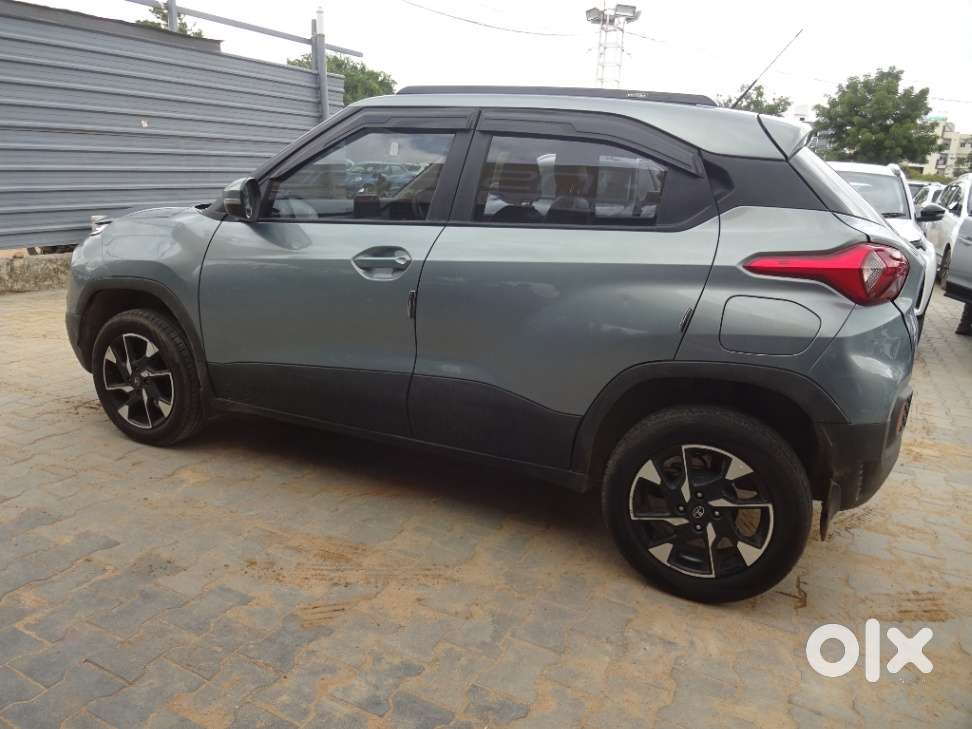 Tata Punch 1.2 Revotron Accomplished Dazzle Pack Amt, 2024, Petrol