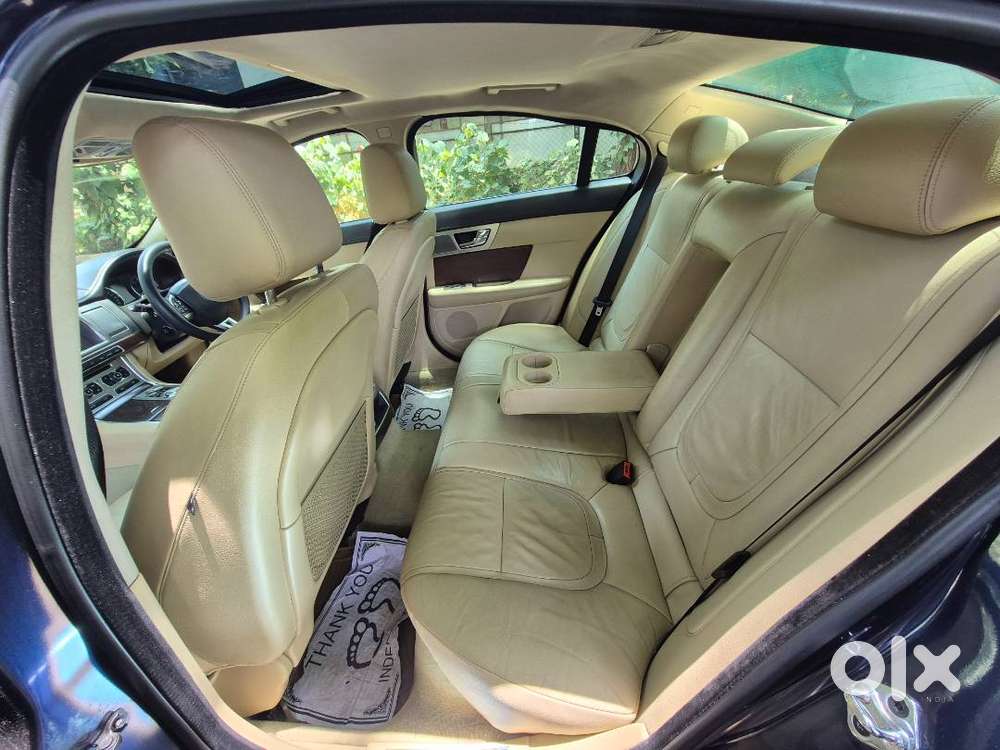 Jaguar Xf (2.2 Luxury)