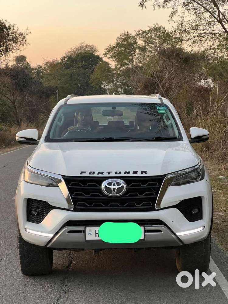 Toyota Fortuner 2016 Diesel 107000 Km Driven