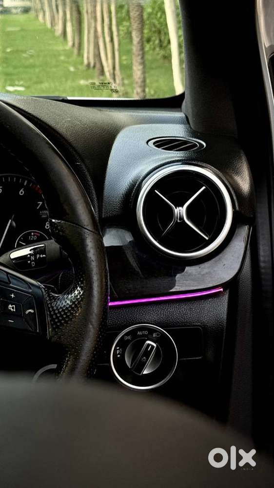 Mercedes-benz B Class 180 Sportz Petrol, 2014, Petrol