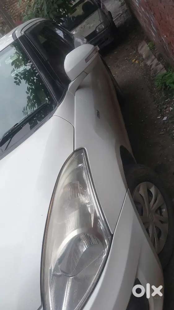 Maruti Suzuki Swift Dzire 2014 Diesel 108000 Km Driven