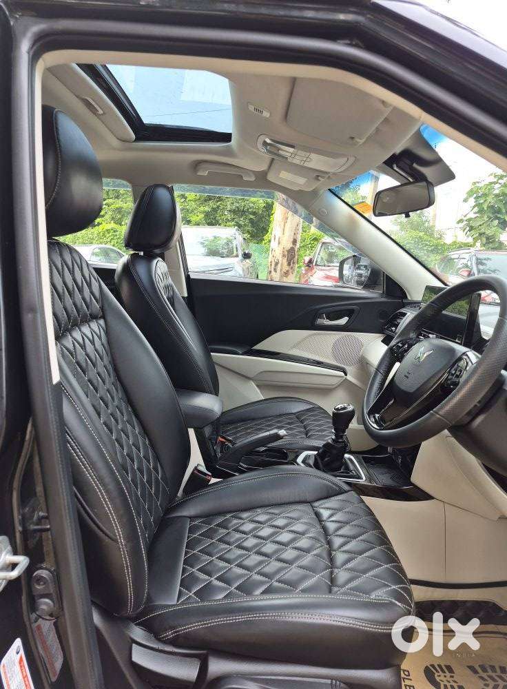 Mahindra Xuv 3xo Ax5 Ds Mt, 2025, Diesel
