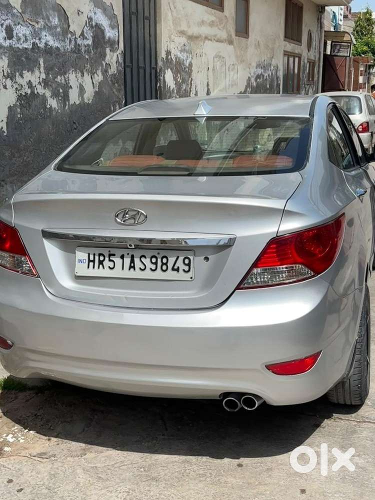 Hyundai Fluidic Verna 2012 Diesel 120000 Km Driven