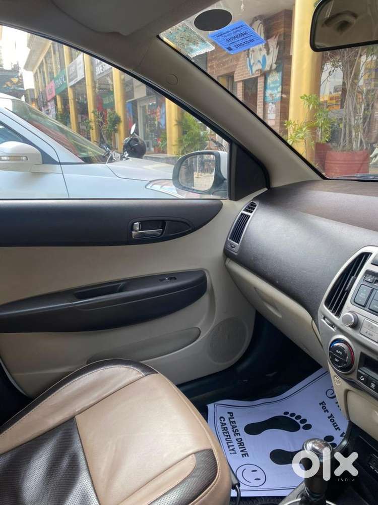 Hyundai I20 2012 Petrol (excellent Condition)