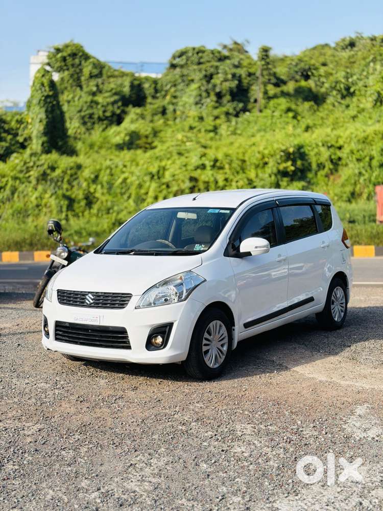 Maruti Suzuki Ertiga Vxi Abs, 2014, Petrol