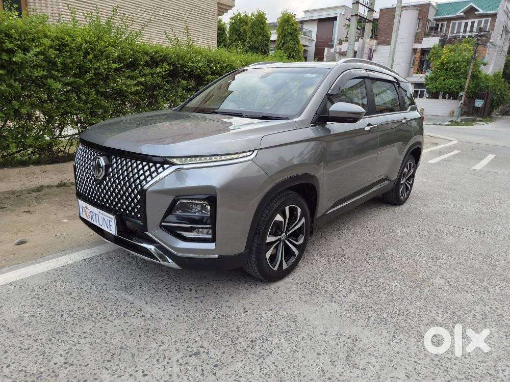 Mg Hector Plus Sharp Pro 1.5 Turbo Petrol Cvt 7 Str, 2023, Petrol