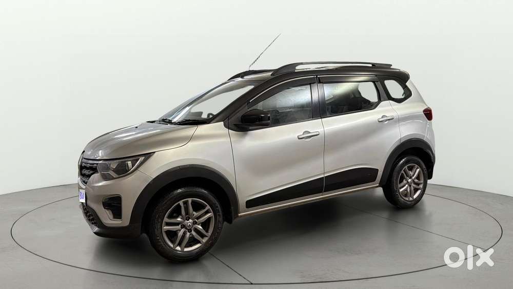 Renault Triber Rxz Easy-r Amt, 2023, Petrol