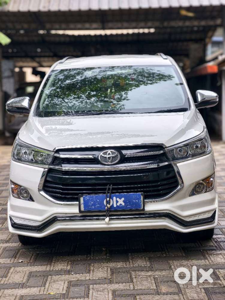 Toyota Innova Crysta 2.4 G Mt 7 Str, 2019, Diesel