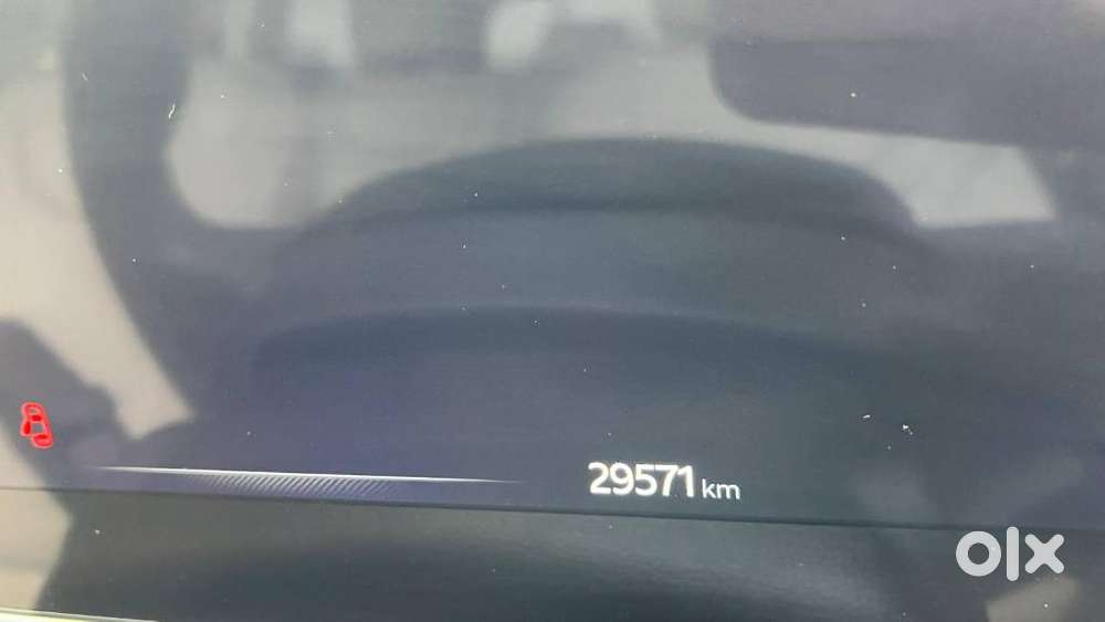 Mahindra Xuv700 2.0 Ax 7 Petrol At Luxury Pack Str, 2024, Petrol