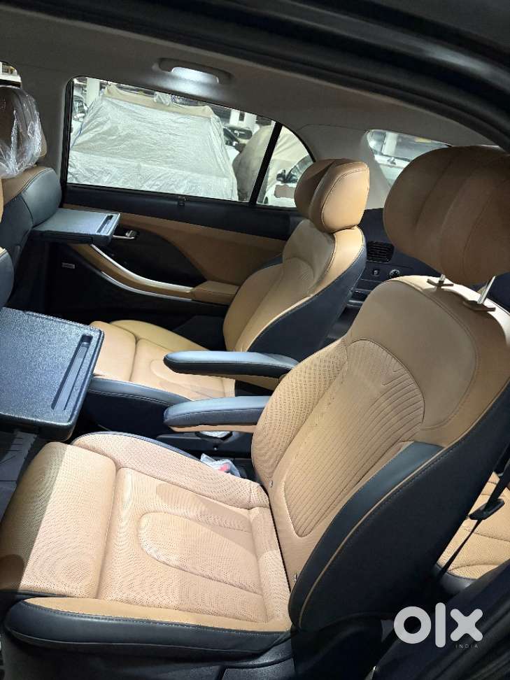Hyundai Alcazar Signature 1.5 Petrol Dct 6str, 2024, Petrol