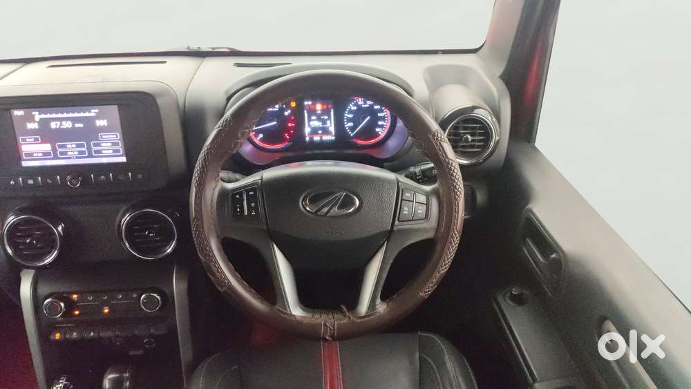 Mahindra Thar Lx 4-str Convertible At, 2022, Petrol
