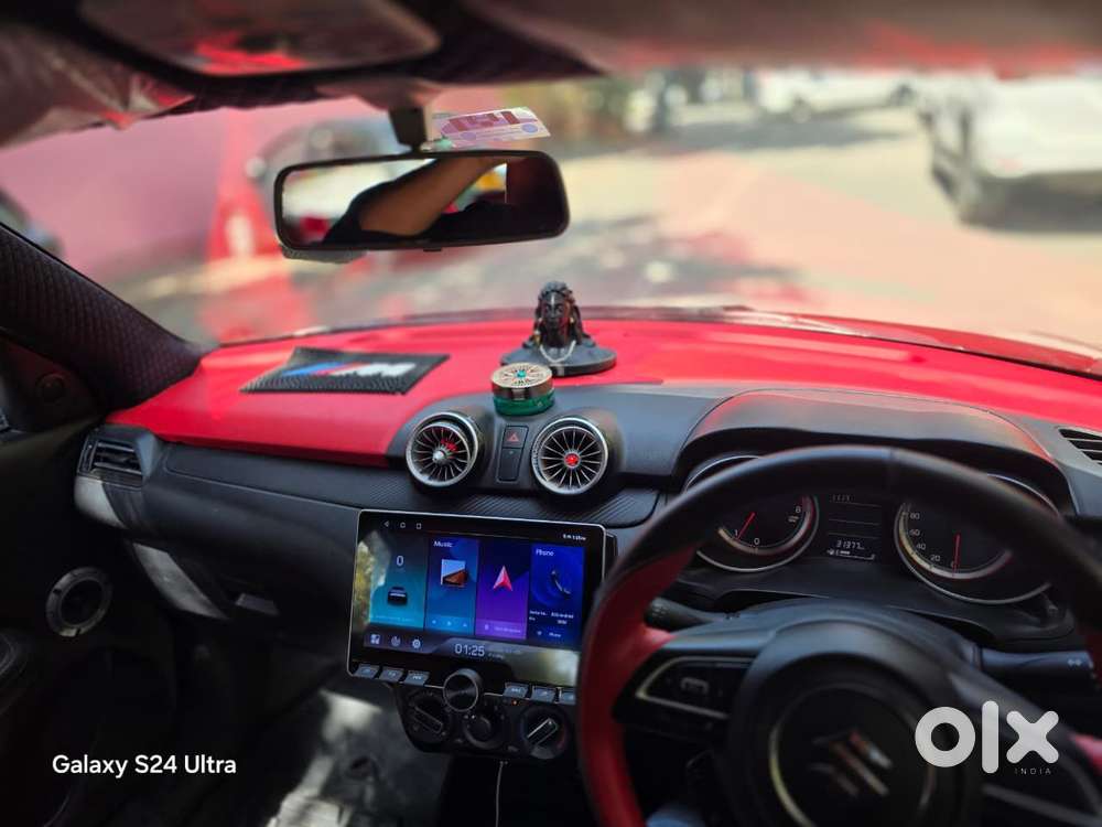 Maruti Suzuki Swift Vxi + Manual, 2024, Petrol