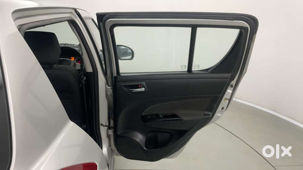 Maruti Suzuki Swift Vvt Vxi, 2013, Petrol