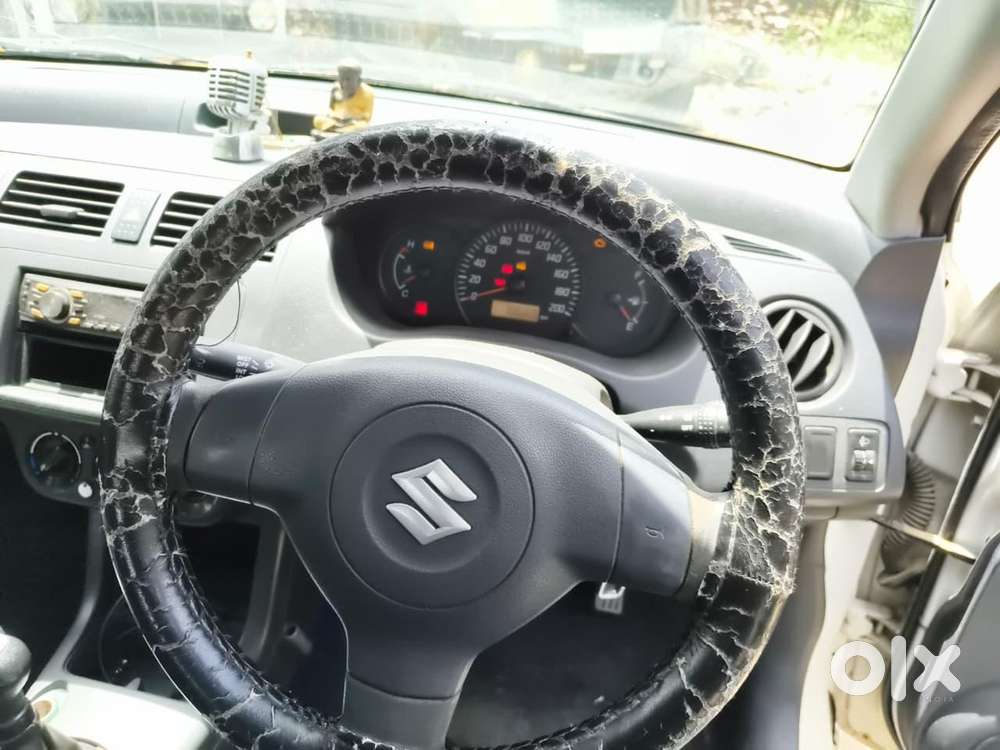 Maruti Suzuki Swift 2011