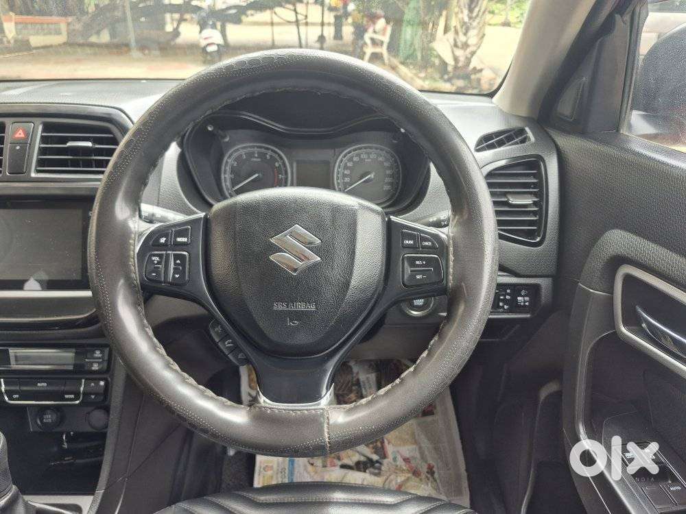 Maruti Suzuki Brezza 1.5 Zxi Smart Hybrid Dual Tone, 2022, Petrol