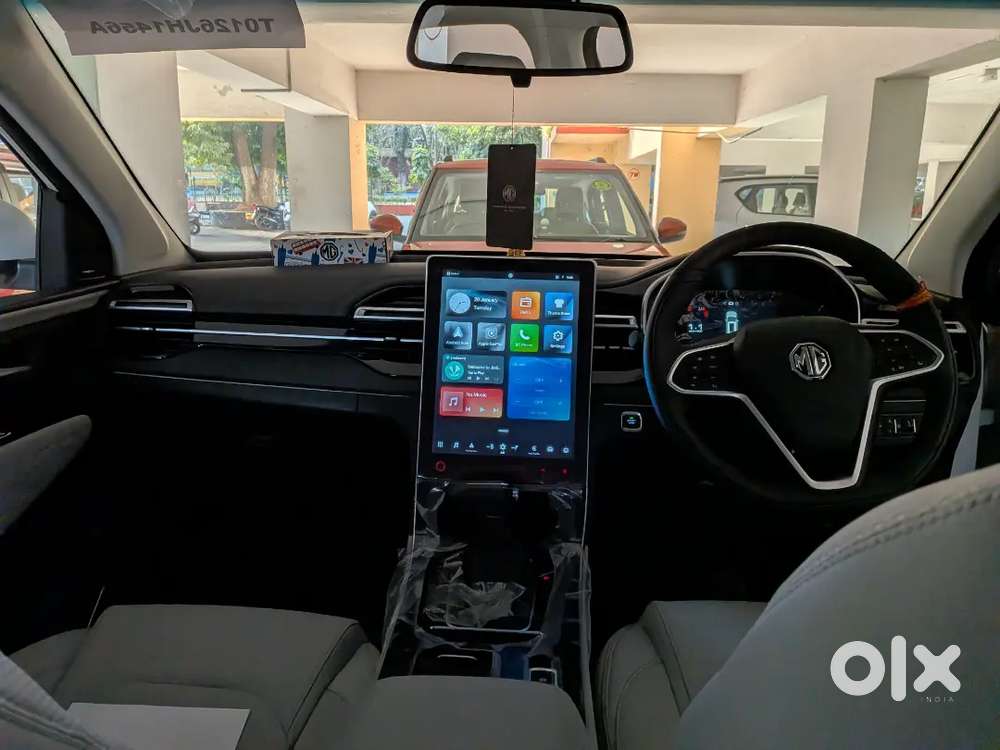 Mg Hector Sharp Pro 2026 Petrol Automatic