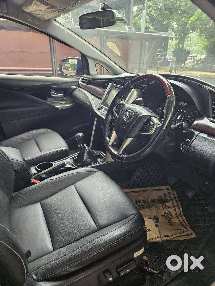 Toyota Innova Crysta Zx 2.4 Diesel 7 Seater, 2017, Diesel