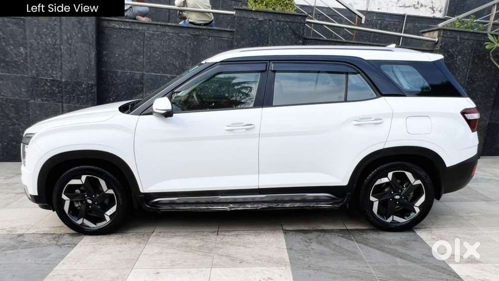 Hyundai Alcazar Platinum Signature Adventure Mt 7 Str, 2024, Petrol