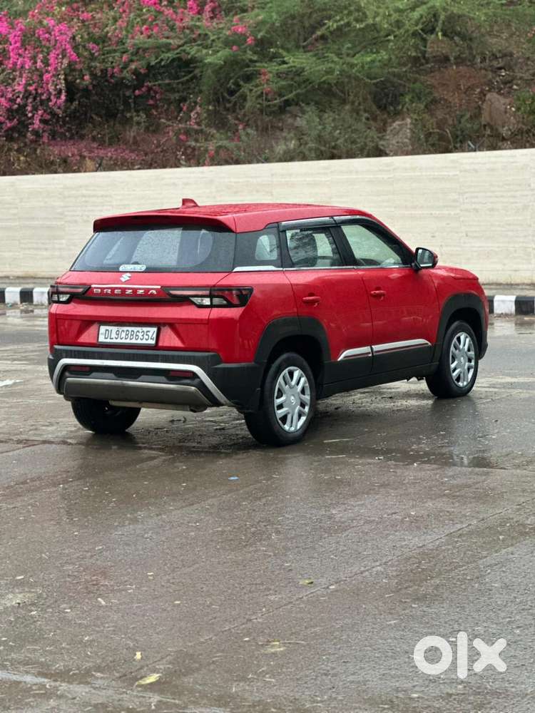 Maruti Suzuki Brezza 1.5 Lxi Cng, 2023, Cng & Hybrids