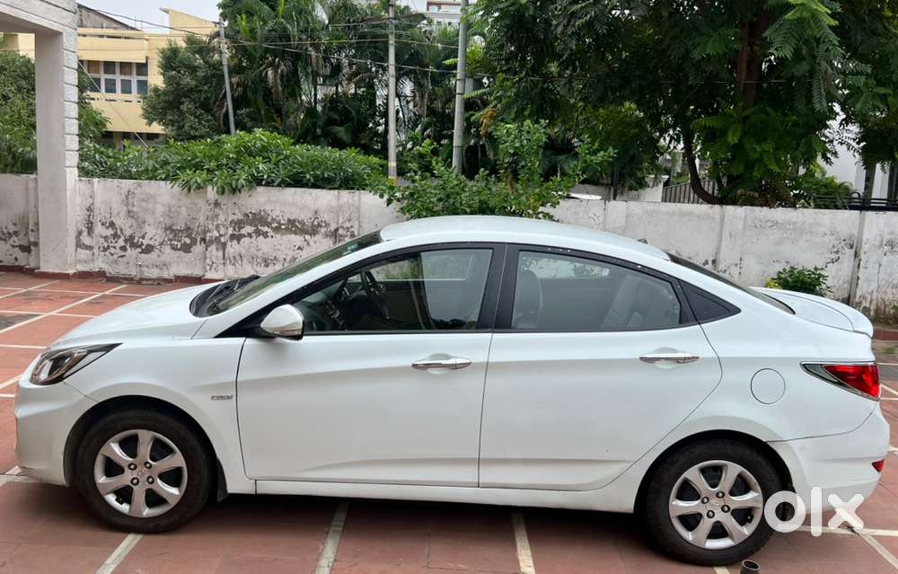Hyundai Fluidic Verna Diesel 2013