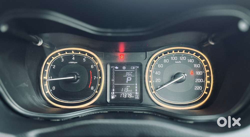 Maruti Suzuki Brezza 1.5 Zxi At Smart Hybrid, 2021, Petrol