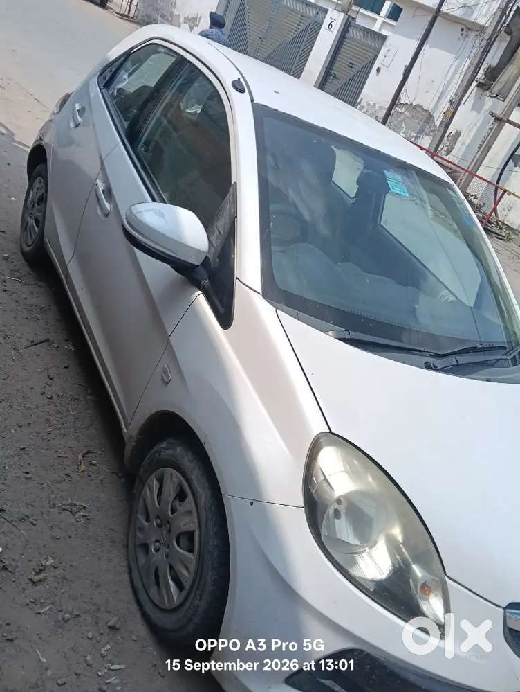 Honda Brio Mt 2015