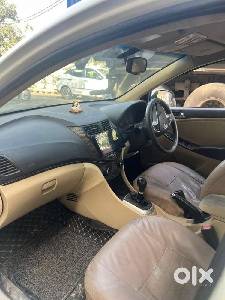 Hyundai Verna 2012 Petrol Well Maintained