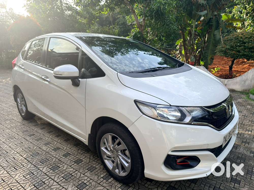2021 Honda Jazz Vx Cvt Automatic  Excellent Condition  45,000 Km