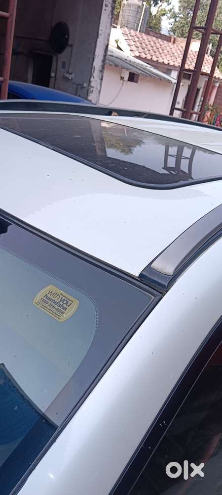 Mahindra Xuv500 2.2 W10 Sportz Edition Mt, 2019