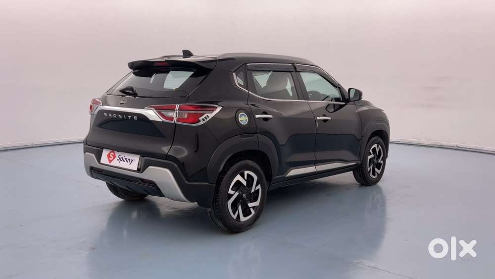 Nissan Magnite 1.0 Xv, 2023, Petrol