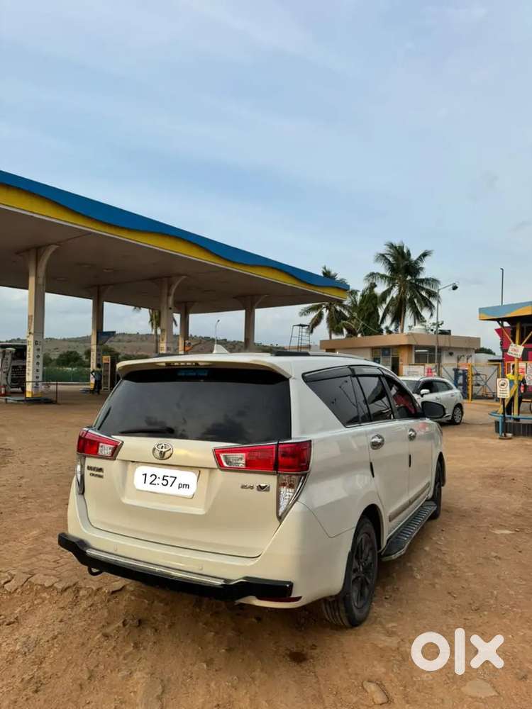 Toyota Innova Crysta 2018 Diesel Car