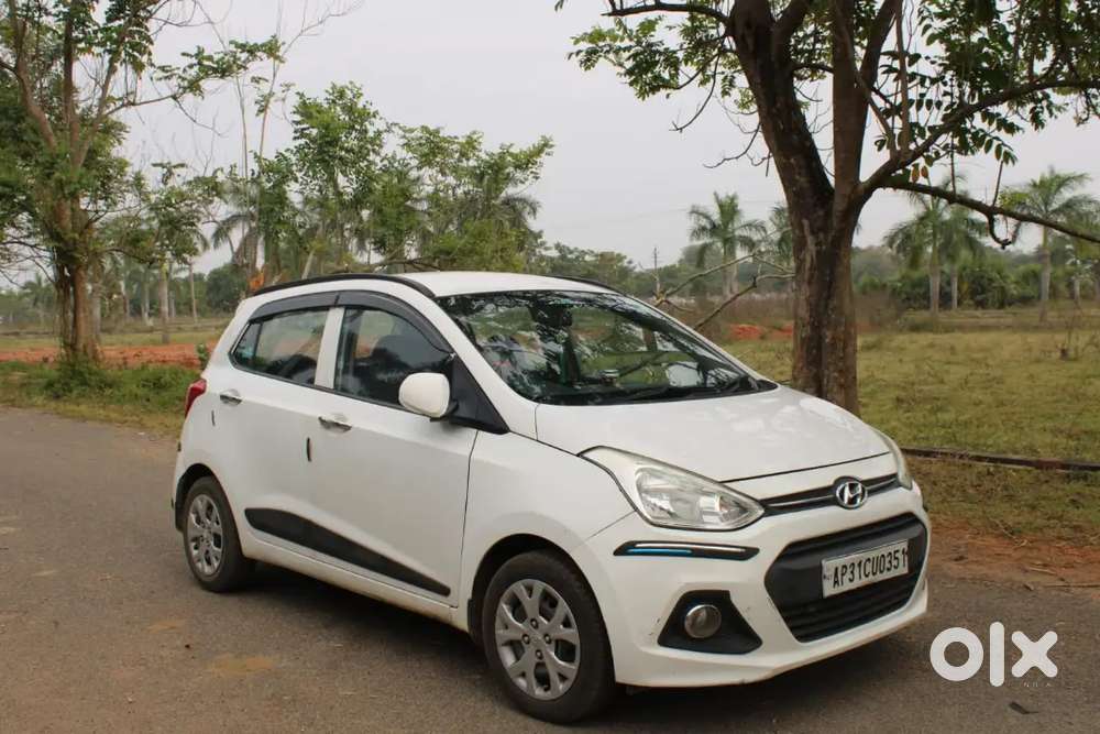 Hyundai Grand I10 2014 Petrol 90000 Km Driven
