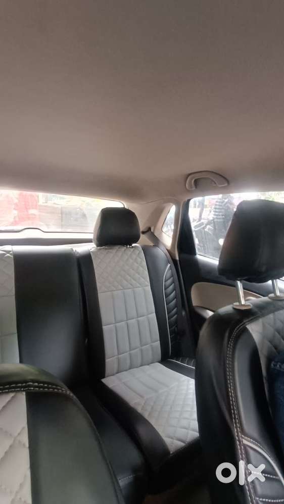 Volkswagen Polo Diesel Manual 2011