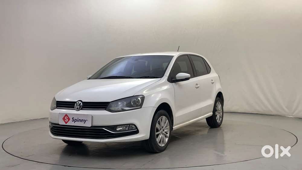 Volkswagen Polo Petrol Highline 1.2L, 2016, Petrol