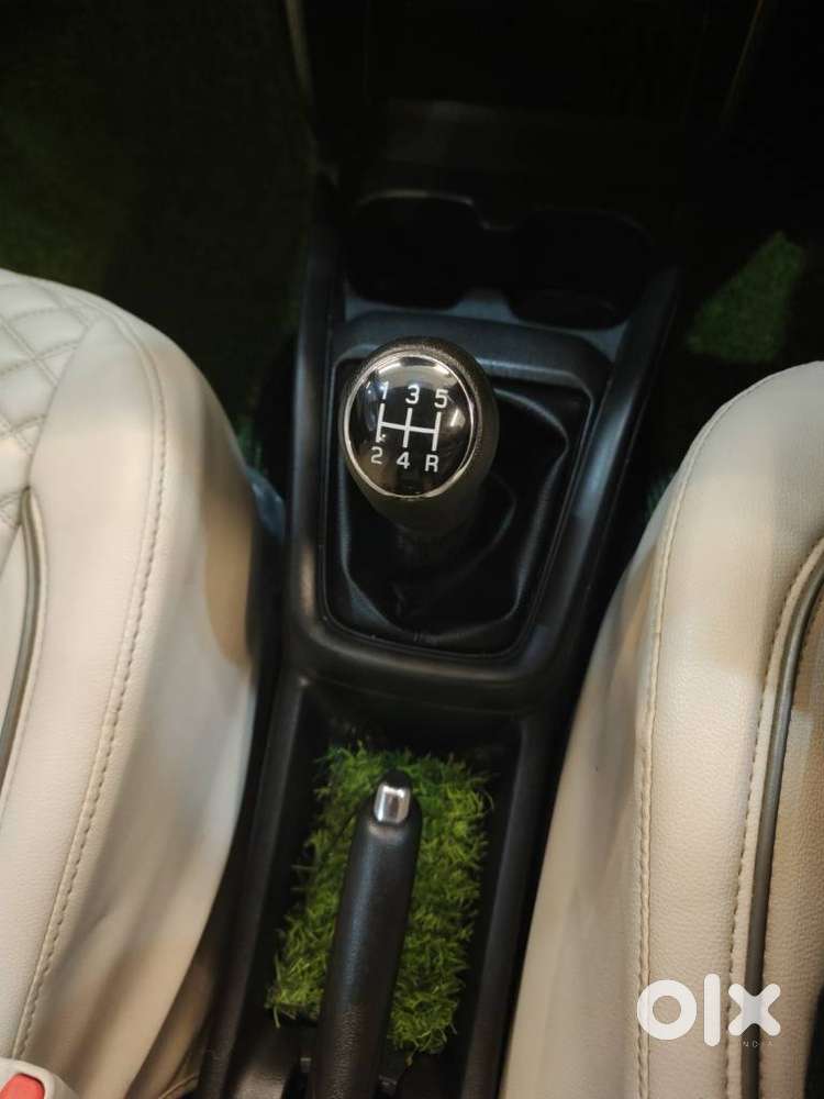 Maruti Suzuki Dzire 1.2 Vxi, 2025, Petrol