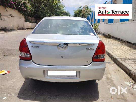 Toyota Etios 1.5 V, 2011, Petrol