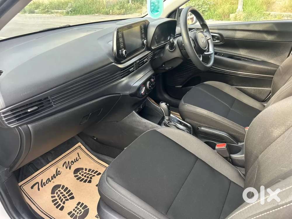 Hyundai I20 Sportz 1.2 Ivt, 2023, Petrol